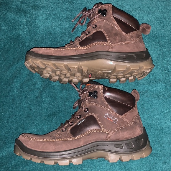 ecco gore tex shoes